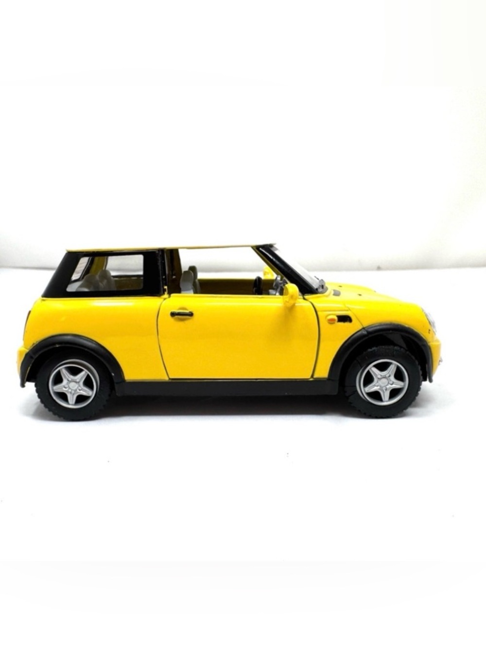 KINSMART yellow New Mini Cooper